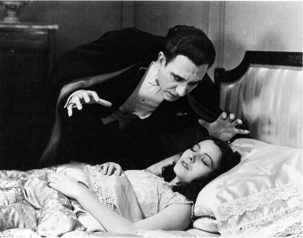 2. Dracula (Carlos Villarías) and Eva (Lupita Tovar) in Spanish Dracula. Courtesy of Universal Studios Licensing LLC