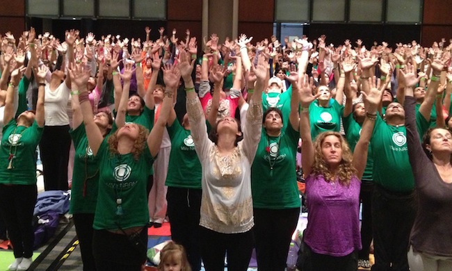 Ofrecen clases de yoga para prevenir y sobrellevar la diabetes